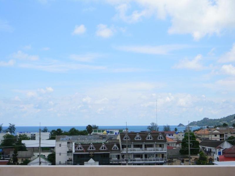 G&B Guesthouse Patong Екстер'єр фото