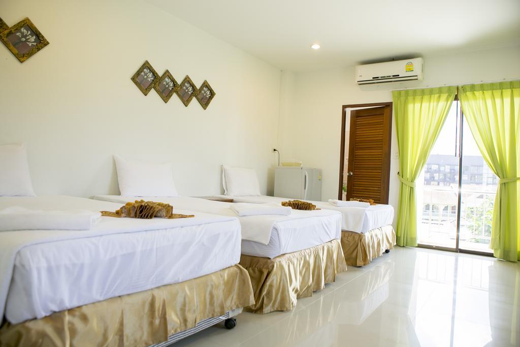 G&B Guesthouse Patong Екстер'єр фото